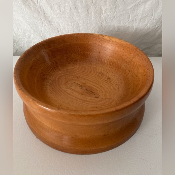 Hand Turned Myrtle Bowl Fine Grain Bowl Wood Bowl. Chunky - Picture 1 of 7